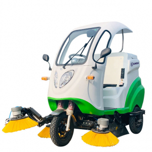 Xe quét rác ngồi lái Kumisai KMS 120A