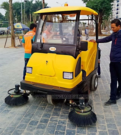 Cấu tạo xe quét đường bao gồm những bộ phần nào?