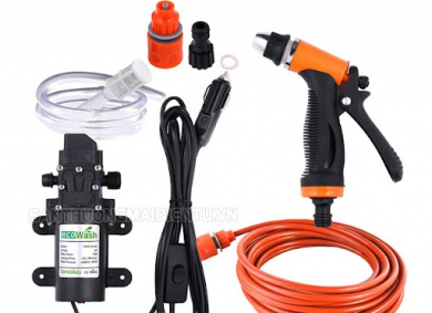 Máy rửa xe mini cầm tay 12V có gì nổi bật?
