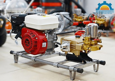 Ưu nhược điểm của máy rửa xe dây đai? Model nổi bật