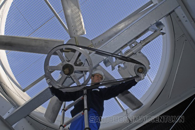 Điều chỉnh lại độ nghiêng của cánh quạt tháp hạ nhiệt