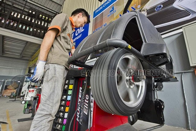 Lưu ý khi dùng máy cân bằng lốp