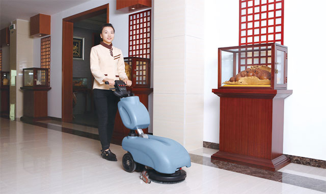 vận hành máy chà sàn Kumisai KMS-202