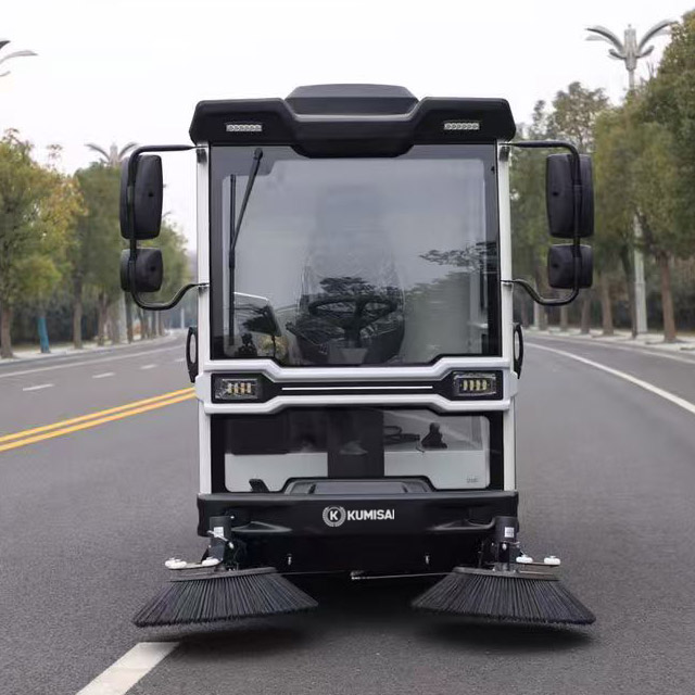 Xe quét rác ngồi lái Kumisai KMS - 1000L