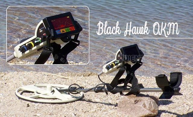 Máy dò kim loại của Đức Black Hawk OKM