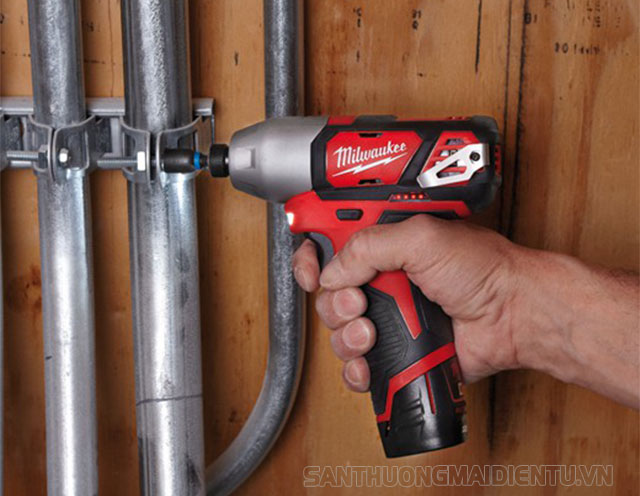 Súng bắn ốc Milwaukee M18 FMTIW2F38-502X