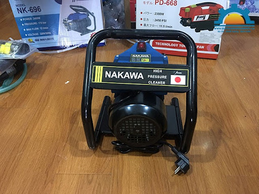 Máy xịt rửa xe NK-696